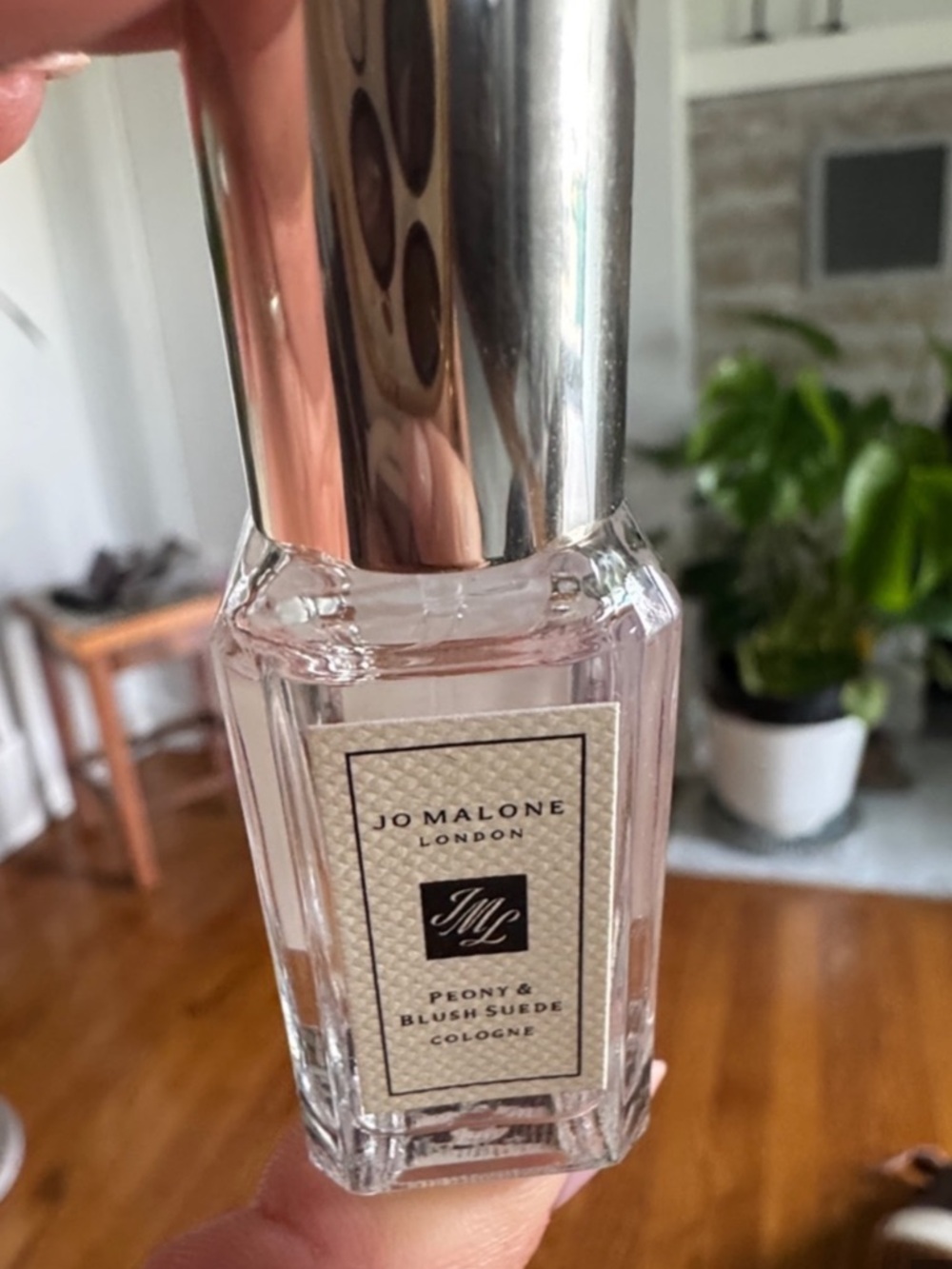 Jo Malone Peony & Blush Suede Cologne — travel .3 fl oz - Picture 2 of 2